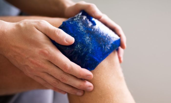 Gel packs vs. instant ice packs: which one lasts longer?