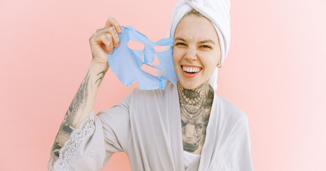 Our favourite quick and easy tips on how to reduce swelling on your face