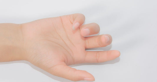 The complete guide to icing your jammed or sprained fingers
